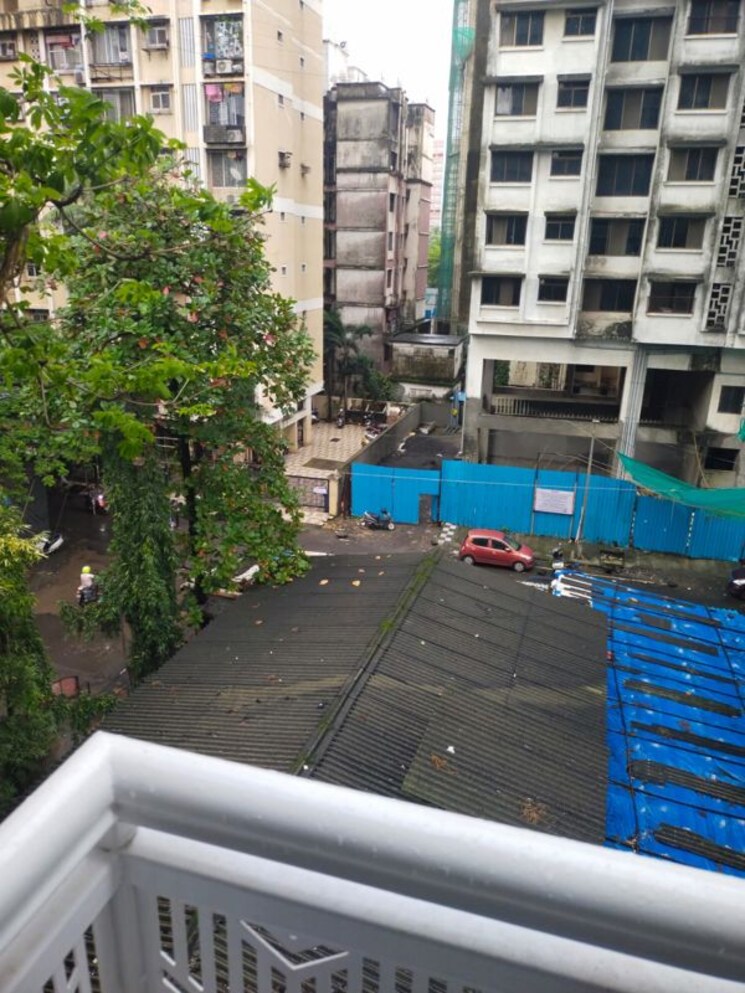 Balcony, ghatkopar east 2 Bedroom 620 Sq.Ft. Apartment In Ghatkopar East Mumbai 9918665