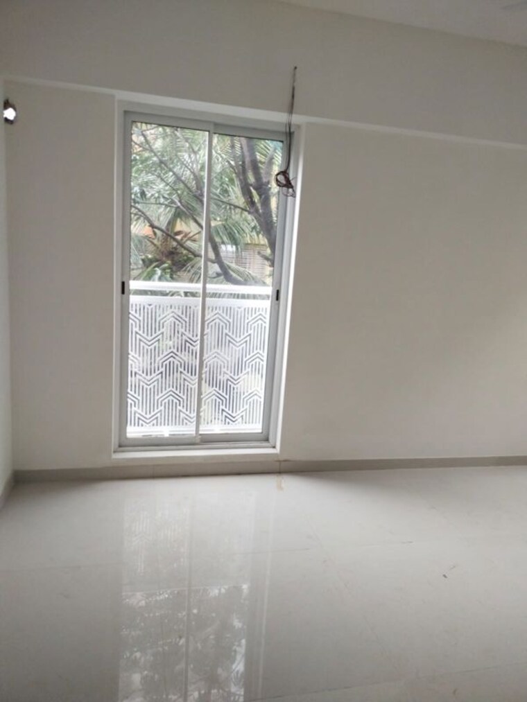 Room, ghatkopar east 2 Bedroom 620 Sq.Ft. Apartment In Ghatkopar East Mumbai 9918665