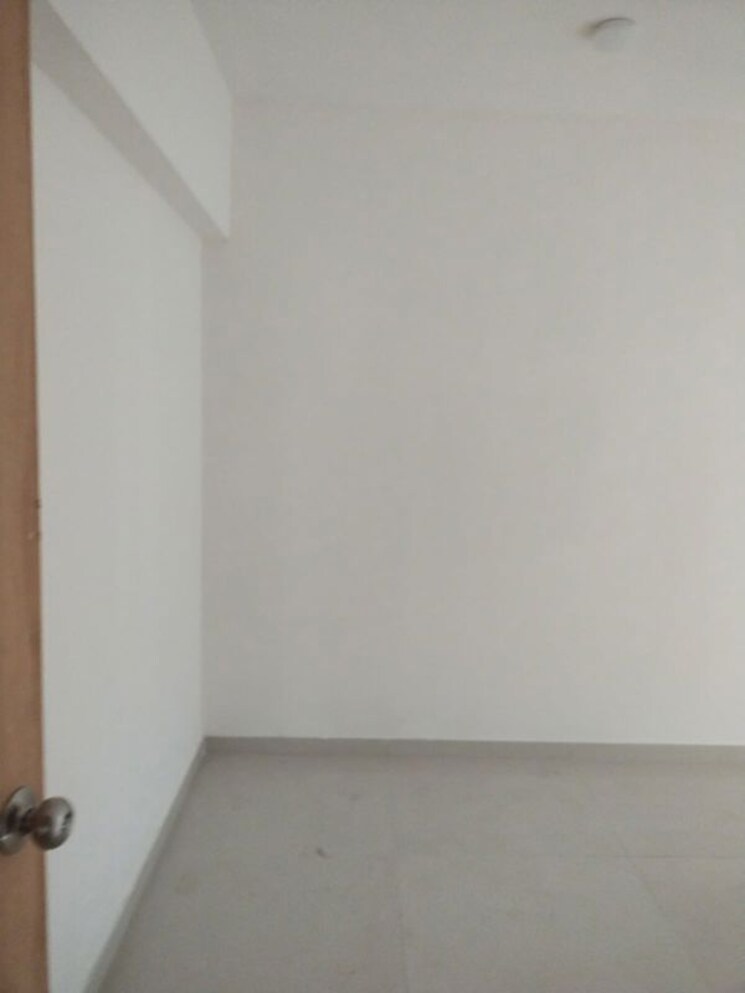 Room, ghatkopar east 2 Bedroom 620 Sq.Ft. Apartment In Ghatkopar East Mumbai 9918665