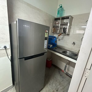 Furnished Amenities in 1 BHK Builder Floor at South Extension I – for Rent