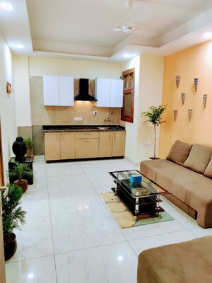 1 BHK Builder Floor For Rent in Sector 39