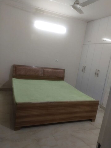 Bedroom in 2 BHK Apartment at Penta Homes, Vip Road – for Rent