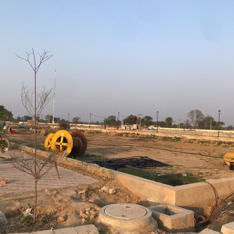 Exterior View, khedi road  150 Sq.Yd. Plot In Khedi Road Faridabad 9918715