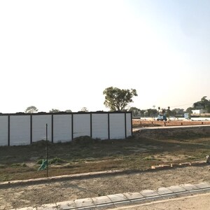  Plot – Exterior View View at Tajupur - for Sale