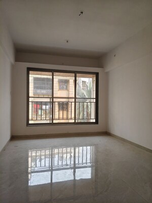 Room in 1 BHK Apartment at Madhuban Avenue CHS, Goregaon West – for Sale