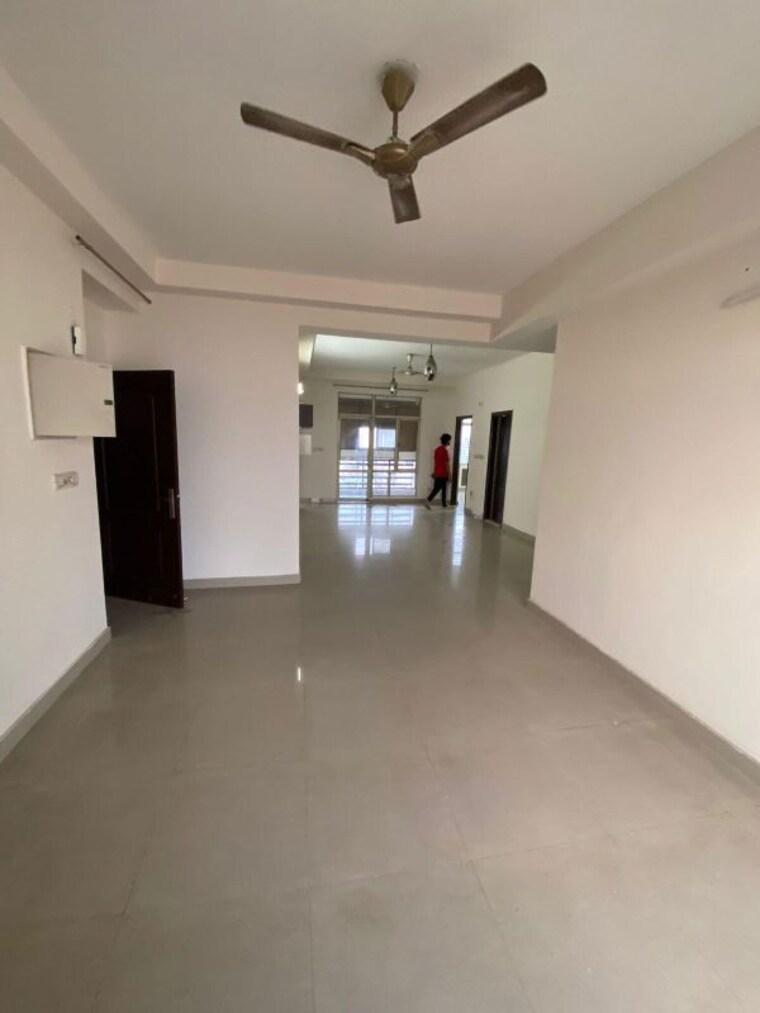 Room, omaxe-nri-villas 3 Bedroom 200 Sq.Mt. Villa In Omega Ii Greater Noida Greater Noida 9917453