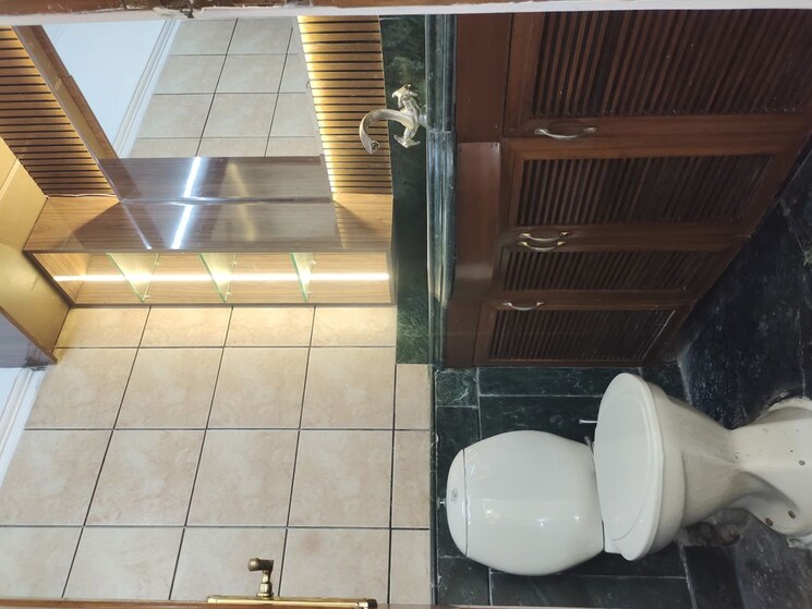 Bathroom, greater kailash i 4 Bedroom 2700 Sq.Ft. Builder Floor In Greater Kailash I Delhi 9918771