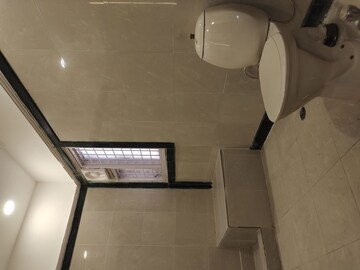 Furnished Amenities in 4 BHK Builder Floor at Greater Kailash I – for Sale