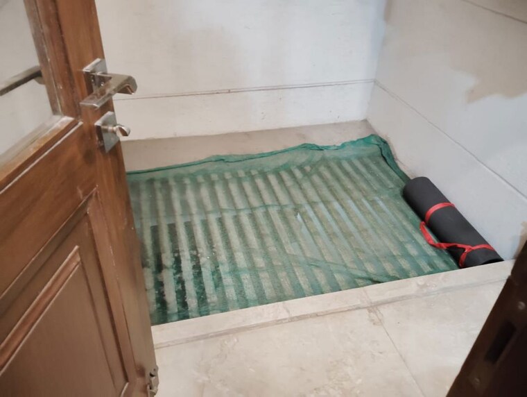 Bedroom, greater kailash ii 4 Bedroom 2700 Sq.Ft. Builder Floor In Greater Kailash ii Delhi 9918775