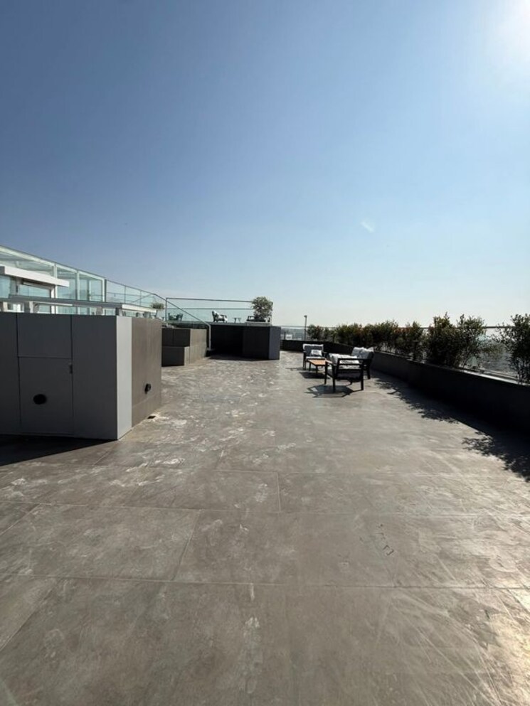  Parking, chandak-ideal 3 Bedroom 1110 Sq.Ft. Apartment In Juhu Mumbai 9918787