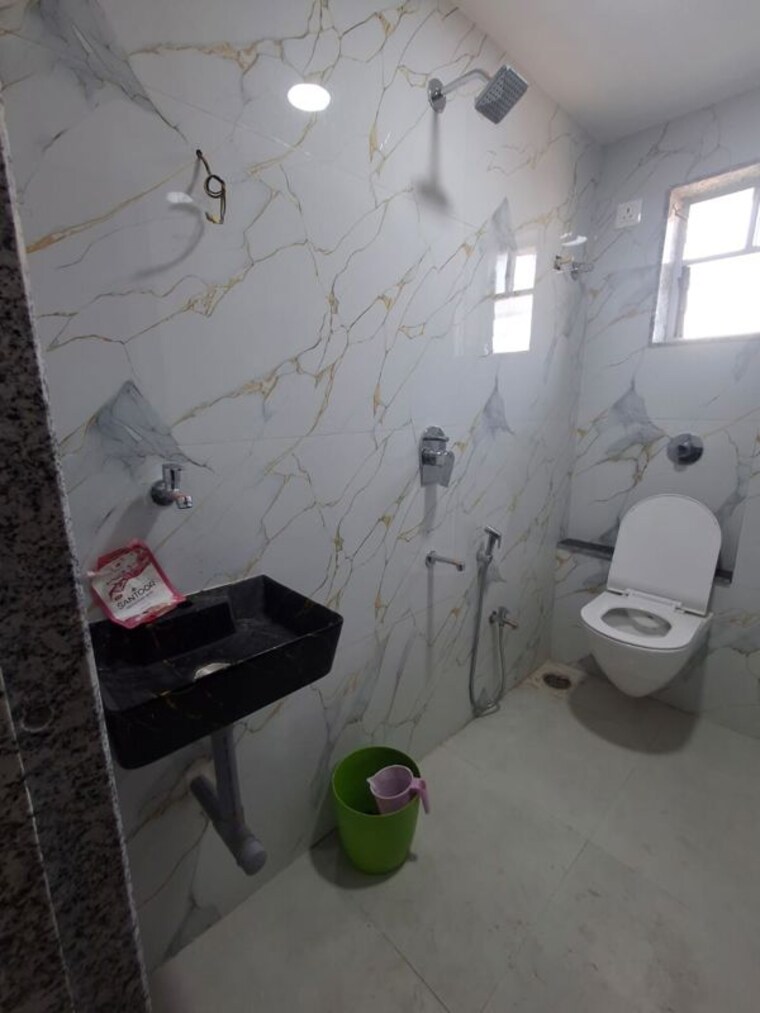 Bathroom, new manish nagar 2 Bedroom 1100 Sq.Ft. Apartment In New Manish Nagar Nagpur 9918789