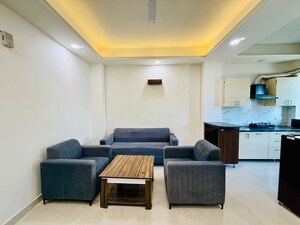 Living Room in 1 BHK Builder Floor at Sector 52 – for Rent