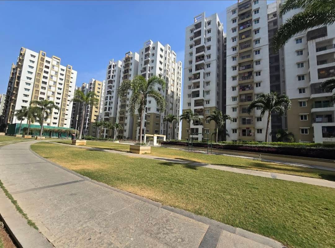 3 BHK Apartment For Sale in Aparna HillPark Lake Breeze
