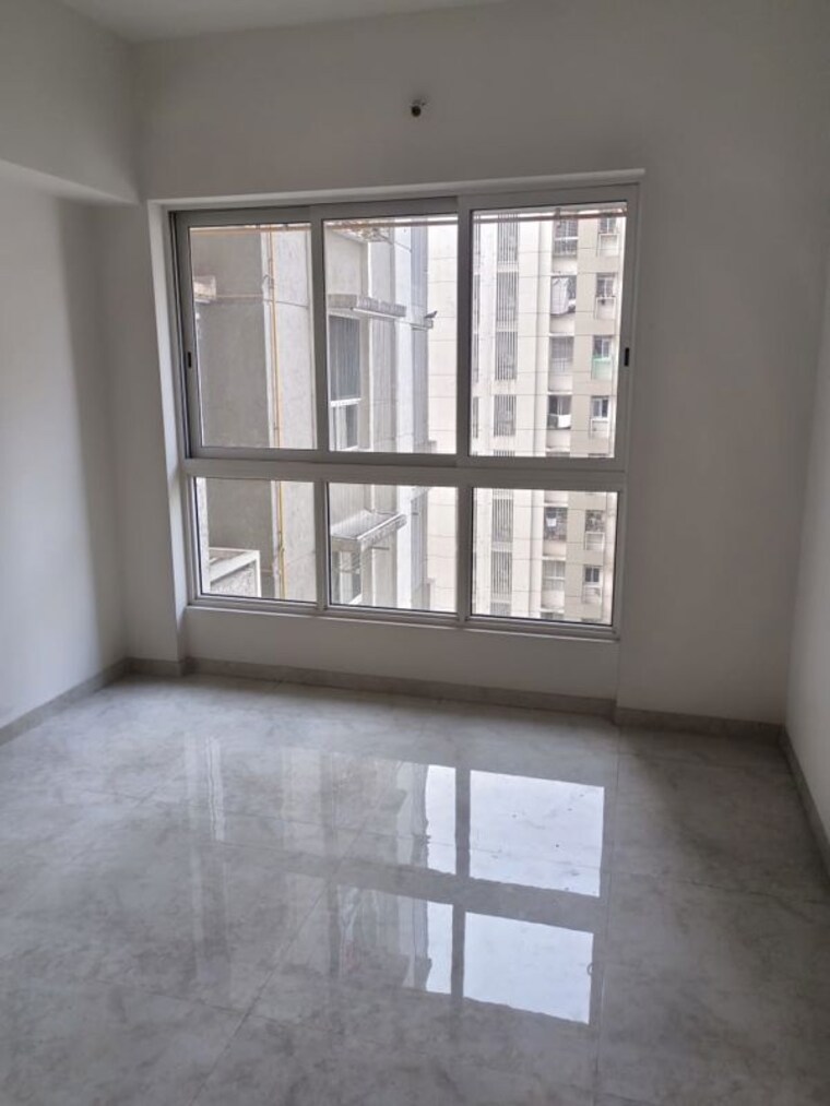 Room, lodha-amara 2 Bedroom 672 Sq.Ft. Apartment In Kolshet Road Thane 9918822