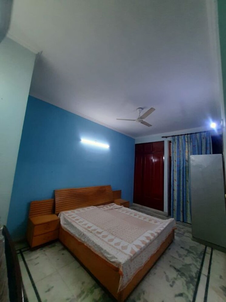 Bedroom, sector 49 2.5 Bedroom 1550 Sq.Ft. Villa In Sector 49 Noida 9808616