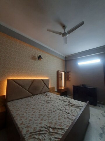 Bedroom in 2.5 BHK Villa at Sector 49 – for Rent