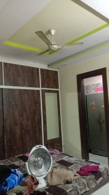 Bedroom in 3 BHK Builder Floor at E Block Shastri Nagar – for Sale