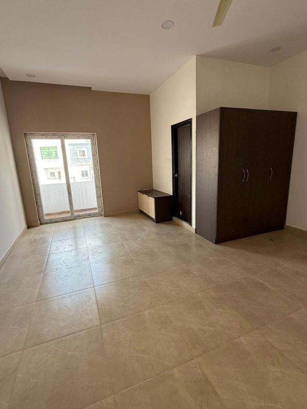 3 BHK + Pooja Room Apartment For Rent in Neminath Heights