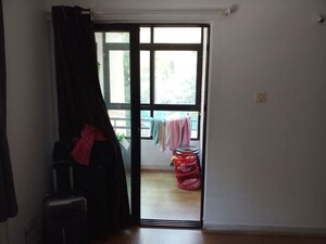 Room in 3.5 BHK Apartment at Baner – for Rent