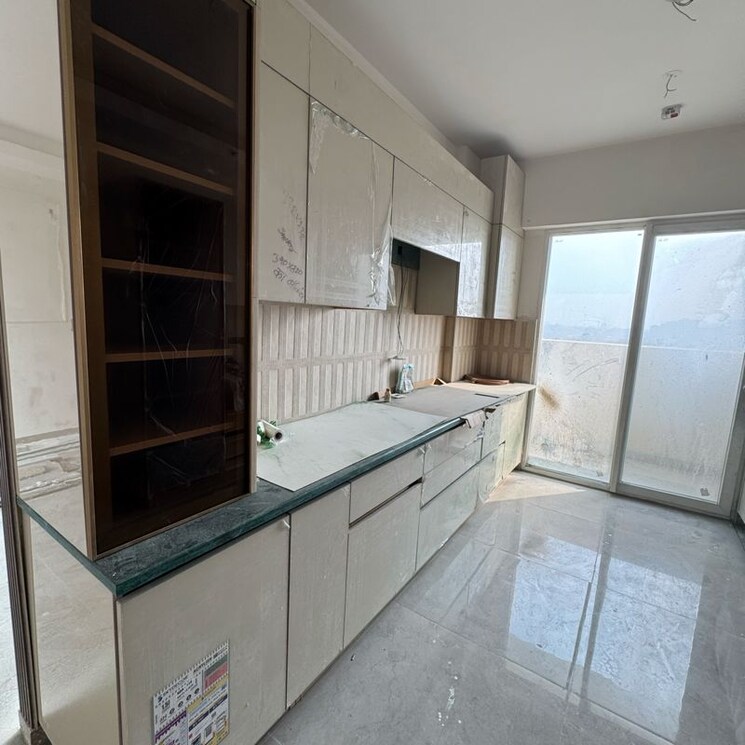 Kitchen, tulip-yellow 3 Bedroom 1704 Sq.Ft. Apartment In Sector 69 Gurgaon 9918885