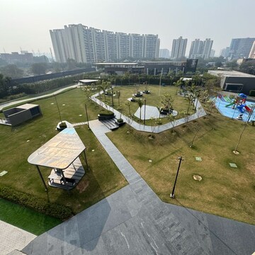 Swimming Pool in 3 BHK Apartment at Tulip Yellow, Sector 69 – for Sale