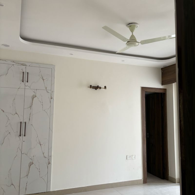 3 BHK 1350 Sq.Ft. Apartment in Amrapali Heartbeat City