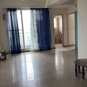 3.5 BHK Apartment For Rent in Amrapali Heartbeat City, Sector 107