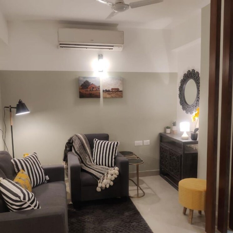 Living Room, amrapali-heartbeat-city 4 Bedroom 2800 Sq.Ft. Apartment In Sector 107 Noida 9918903