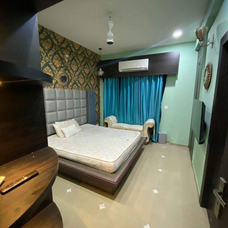 4 BHK + Servant Room Apartment For Rent in Amrapali Heartbeat City