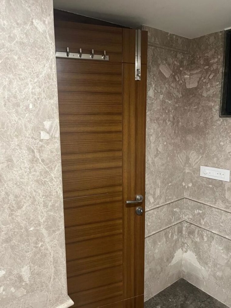 Bathroom, sector 55 1.5 Bedroom 1150 Sq.Ft. Independent House In Sector 55 Noida 9918923