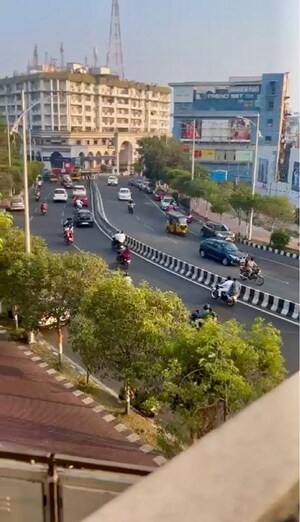  Office Space – Exterior View View at Vip Road - for Rent