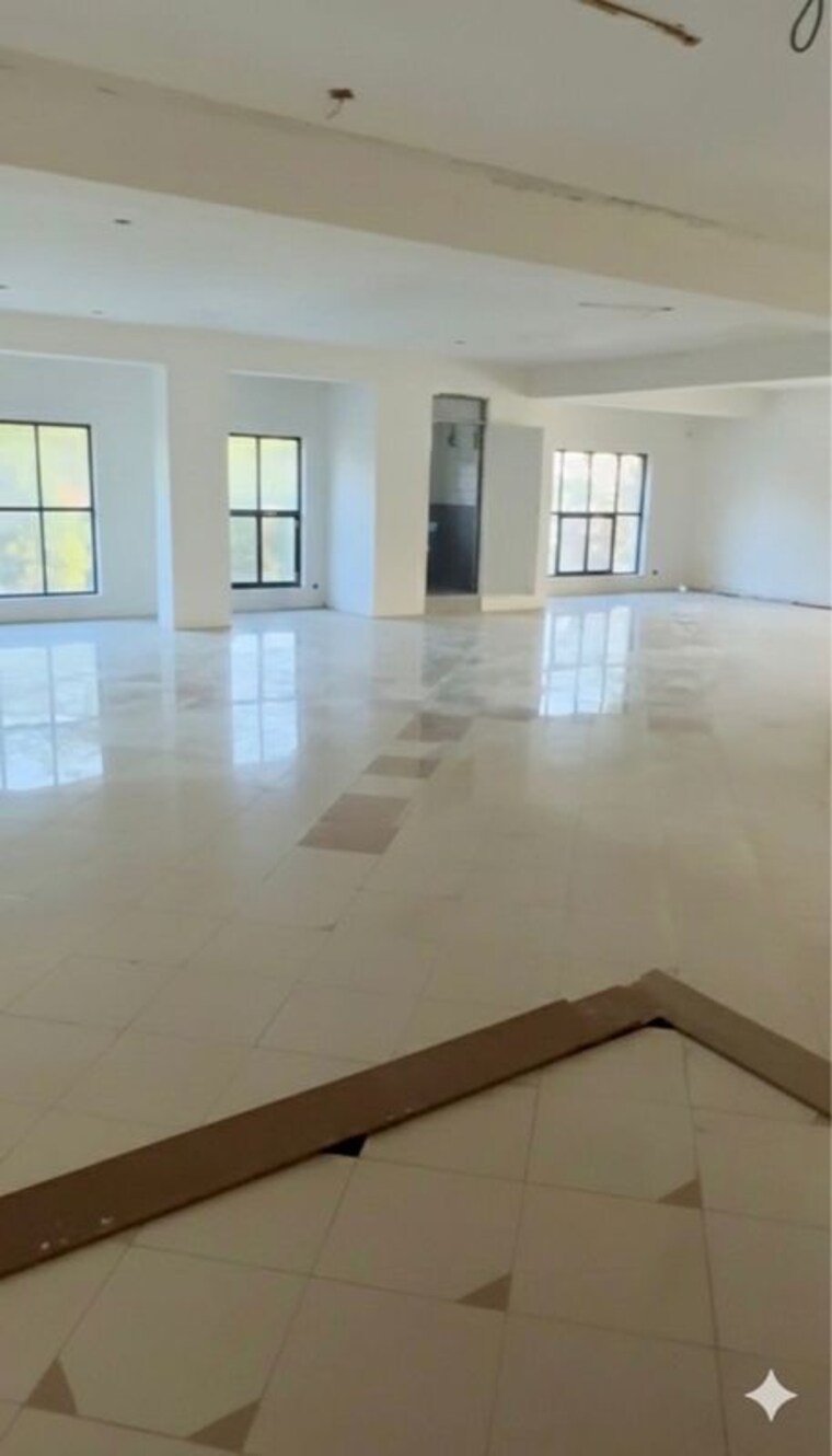 Exterior View, vip road Commercial Office Space 3600 Sq.Ft. In Vip Road Vizag 9918915