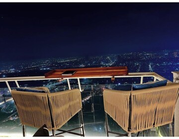 Furnished Amenities in 1 RK Apartment at Supertech Supernova Spira Suites, Sector 94 – for Rent