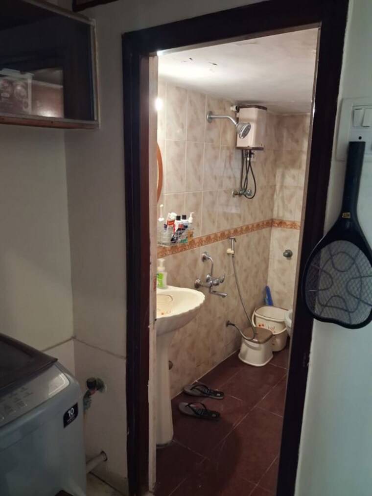 Bathroom, atul-blue-horizon-ii 2 Bedroom 789 Sq.Ft. Apartment In Malad West Mumbai 9918939