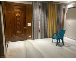 3.5 BHK + Pooja Room Builder Floor For Rent in RWA Apartments Sector 47