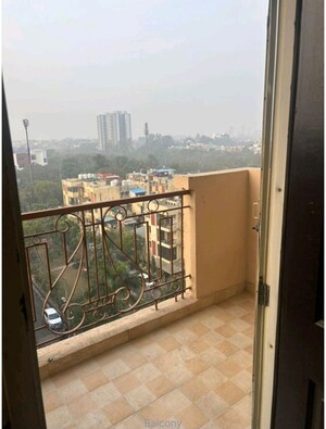 Balcony in 2 BHK Apartment at Supertech 34 Pavilion, Sector 34 – for Rent