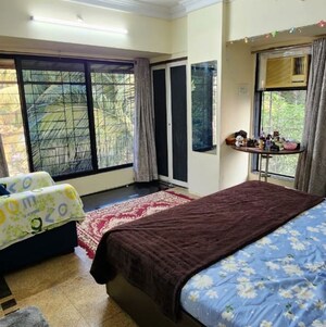 3.5 BHK Apartment For Rent in New Jay Palace, Yari Road