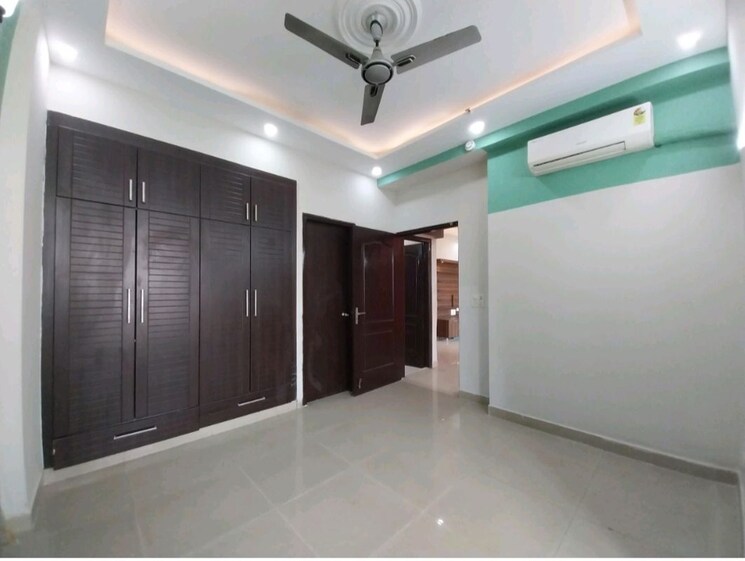 Room, amrapali-sapphire 2 Bedroom 1140 Sq.Ft. Apartment In Sector 45 Noida 9918962