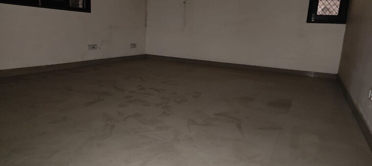 Room, rwa-apartments-sector-20 1.5 Bedroom 700 Sq.Ft. Builder Floor In Sector 20 Noida 9918965