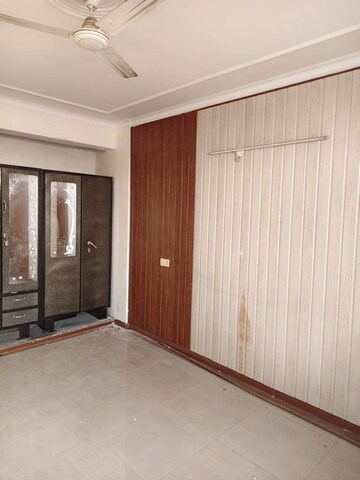 Room in 3 BHK Apartment at Ambala Highway – for Sale