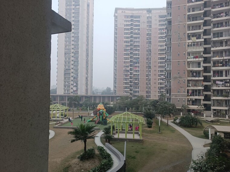 Exterior View, amrapali-heartbeat-city 3 Bedroom 1575 Sq.Ft. Apartment In Sector 107 Noida 9918980