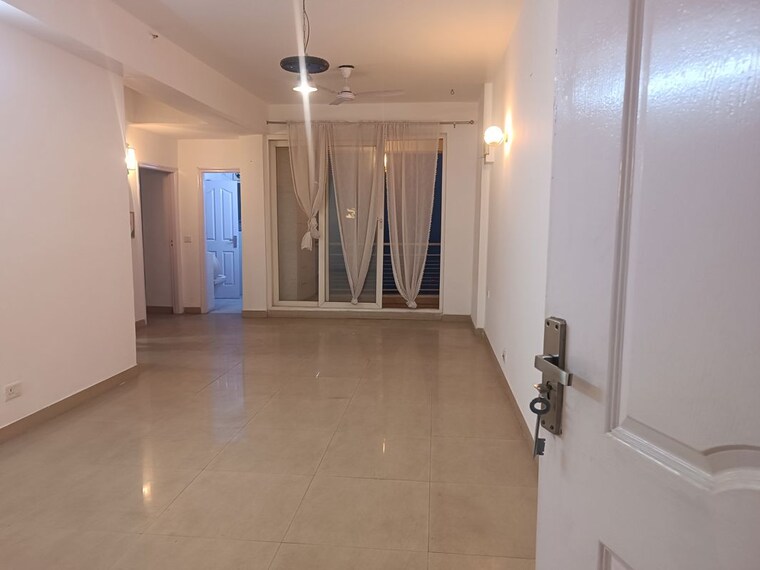 Room, amrapali-heartbeat-city 3 Bedroom 1575 Sq.Ft. Apartment In Sector 107 Noida 9918980