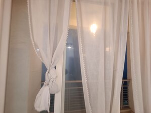 Building Lobby in 3 BHK Apartment at Amrapali Heartbeat City, Sector 107 – for Rent