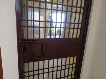 Room in 2.5 BHK Apartment at Great Value Sharanam, Sector 107 – for Rent