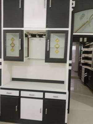 Room in 3 BHK Builder Floor at Ansals Sushant City – for Rent