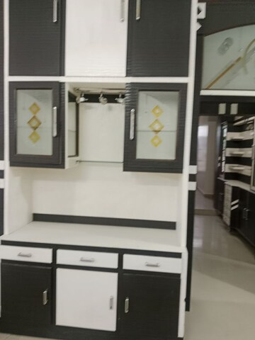 Room in 3 BHK Builder Floor at Ansals Sushant City – for Rent