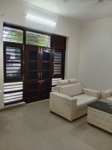 Living Room in 3 BHK Builder Floor at Ansals Sushant City – for Rent