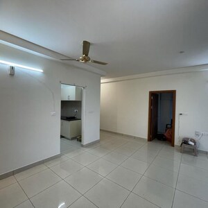 Room in 3 BHK Apartment at Prestige Elysian, Kalena Agrahara – for Rent