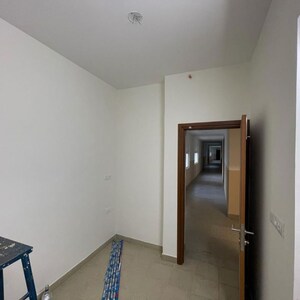 Room in 3 BHK Apartment at Prestige Elysian, Kalena Agrahara – for Rent