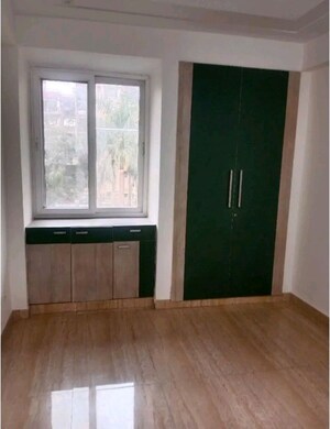 Room in 2 BHK Builder Floor at Chattarpur – for Rent